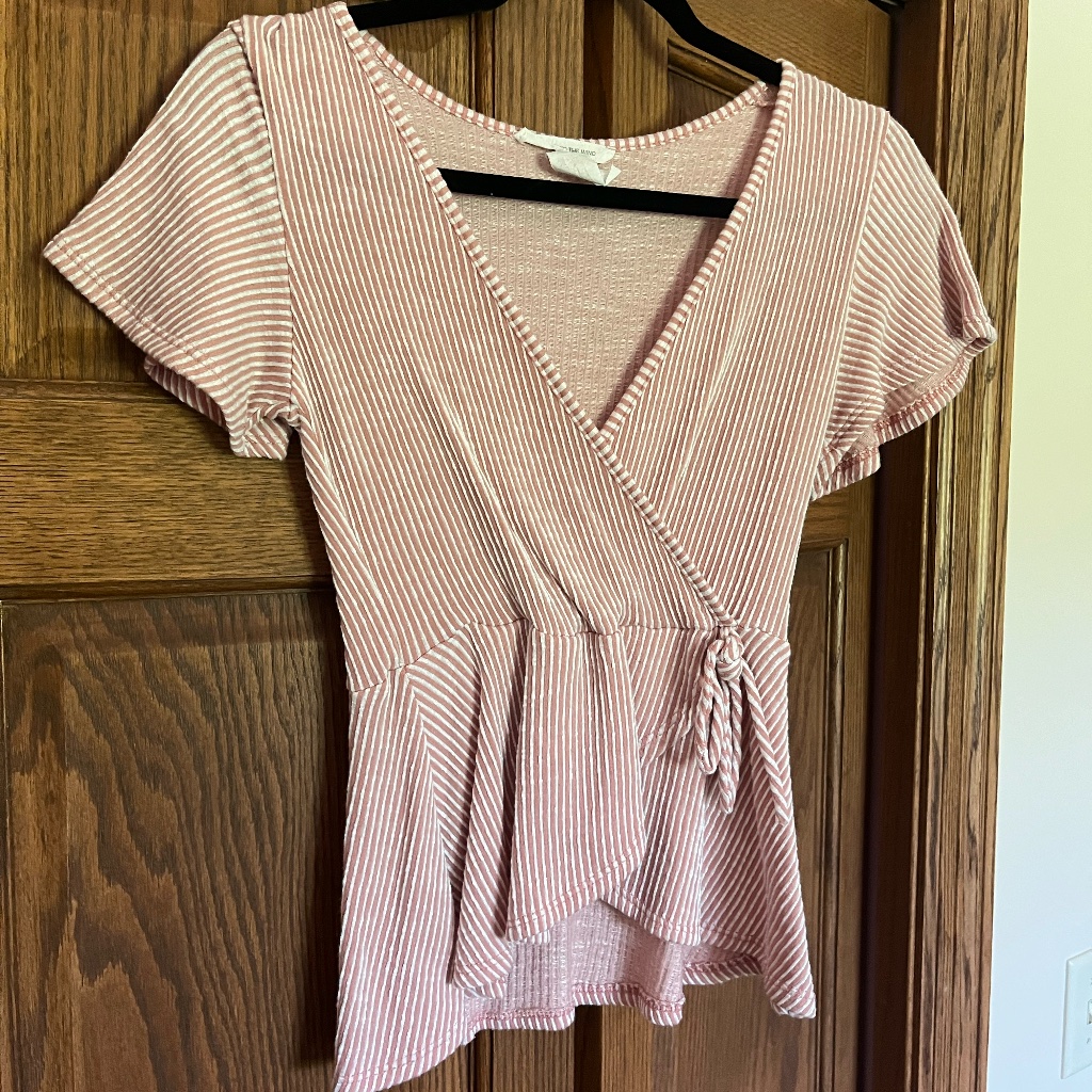 Pink Striped Top Caution To The Wind Brand Size Small